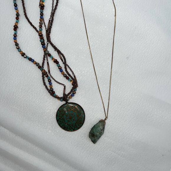 Avon Metal Enamel Bead 3 layer Necklace & SL Green Pendant Necklace - Picture 4 of 15